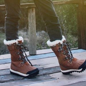 Bear paw desdemona boots waterproof weatherproof